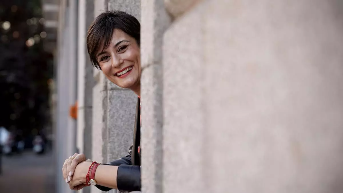 Isabel Rodríguez: «La intervención del mercado de vivienda debe llegar hasta que la gente deje de sufrir por tener un techo»