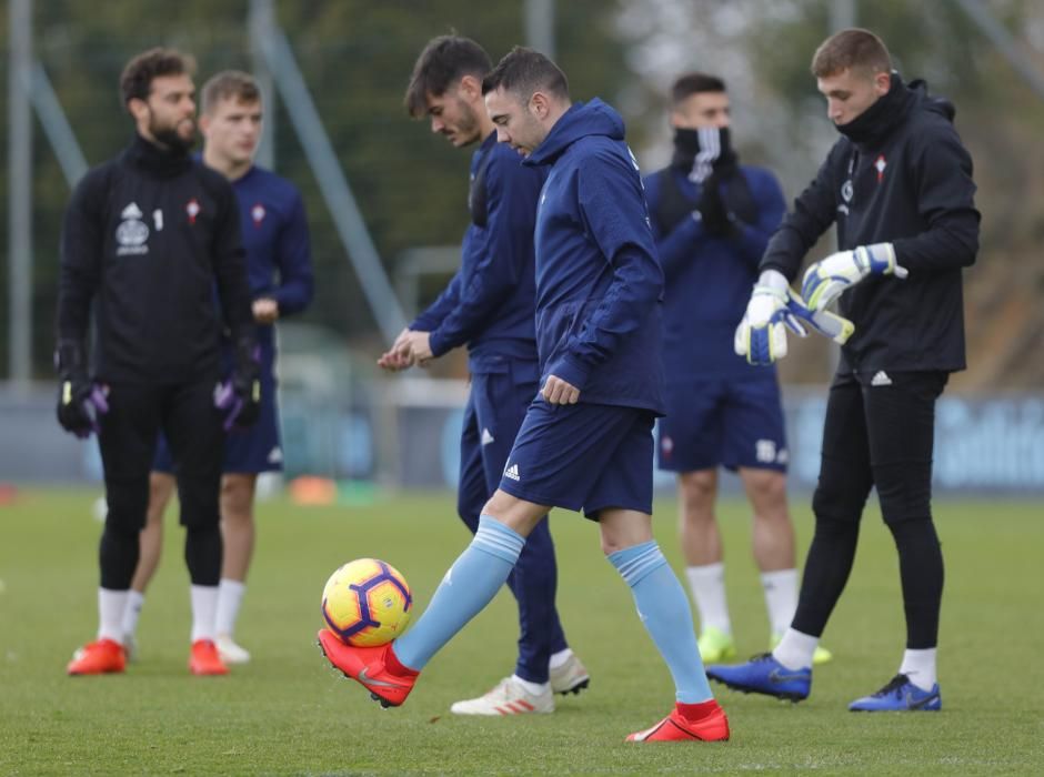 Primer entrenamiento de Hoedt en A Madroa