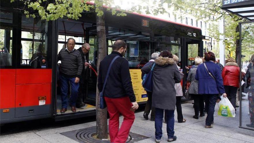 El PP denuncia un nuevo recorte de ZeC de 81.000 kilómetros en el bus urbano