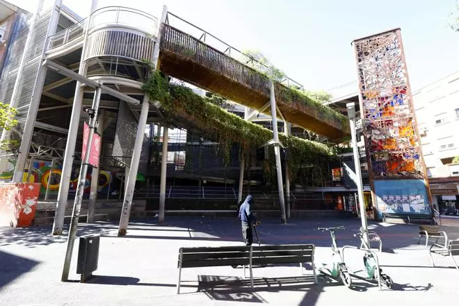 En imágenes | Este es el estado actual del Jardín Vertical de Delicias