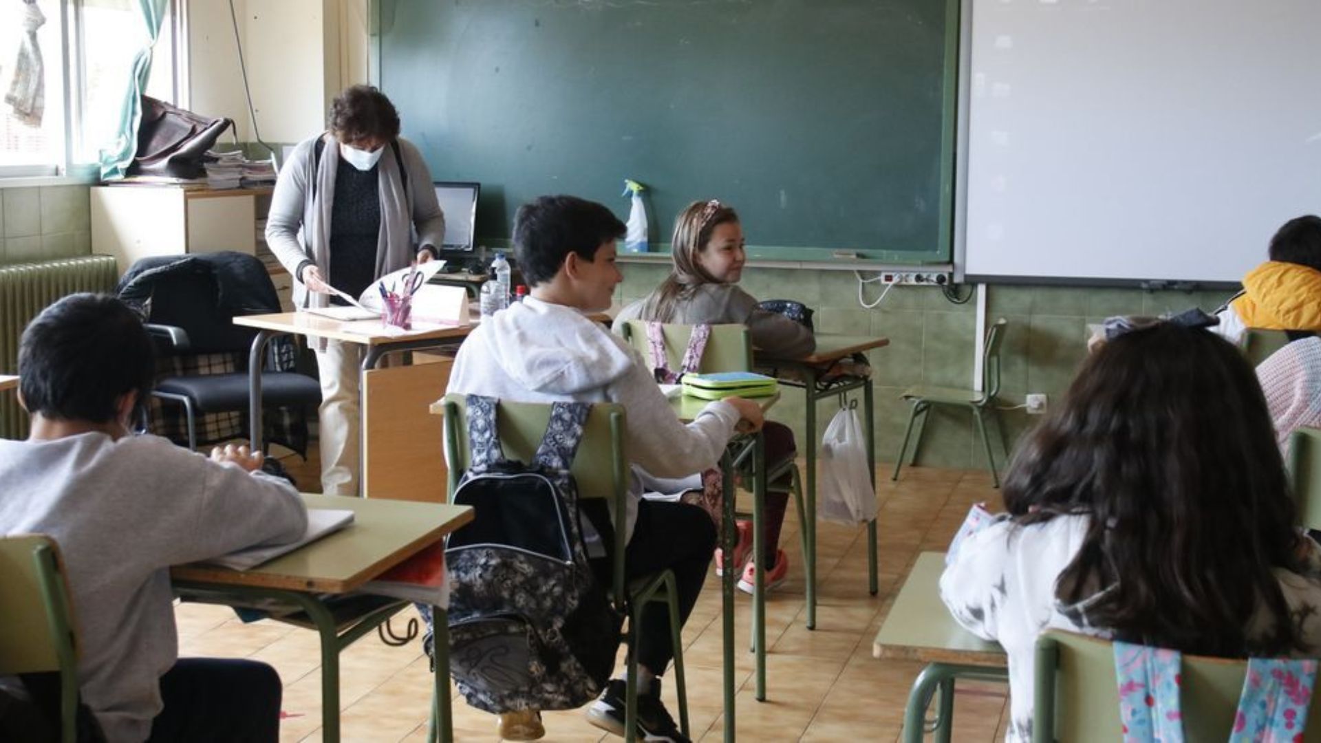 Alumnos en un aula de Cáceres