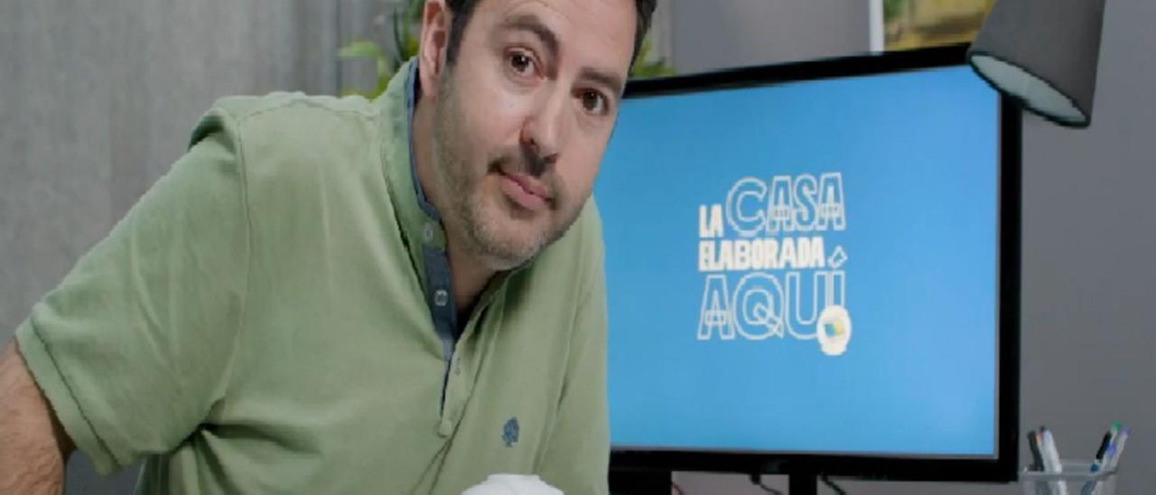 El humorista Darío López en un fotograma del programa ‘La casa elaborada aquí’. | | LP/DLP