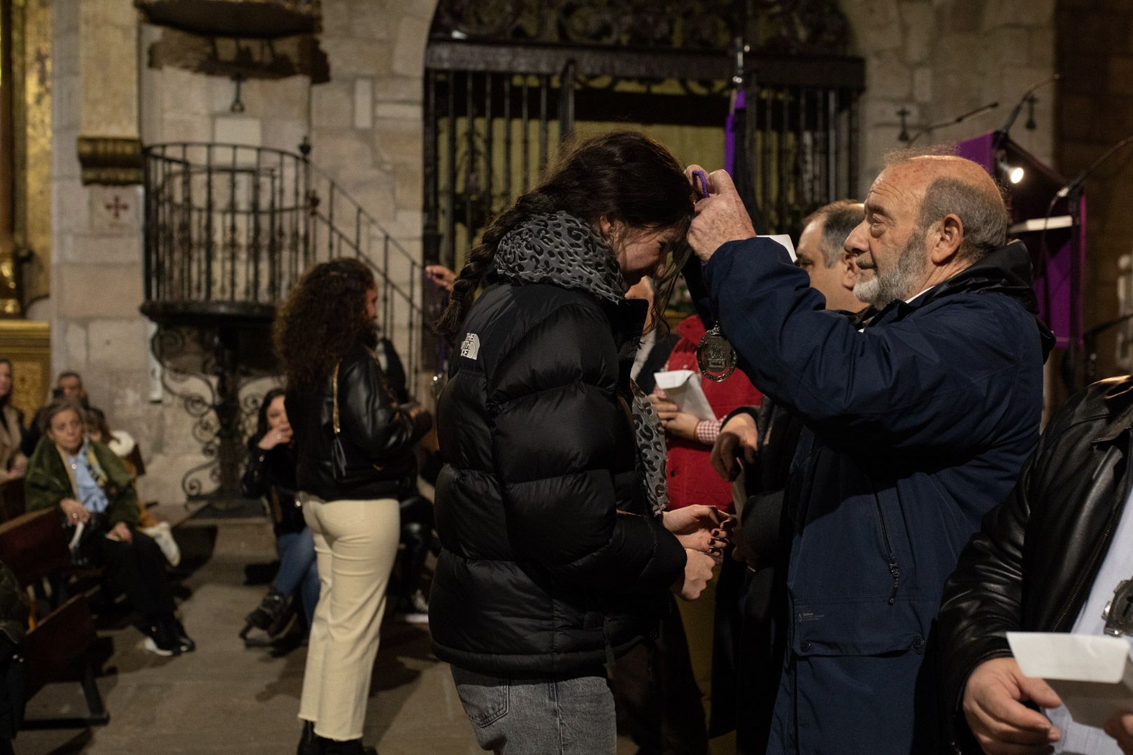 GALERIA | Entrada de nuevos hermanos en la cofradía de Jesús Nazareno