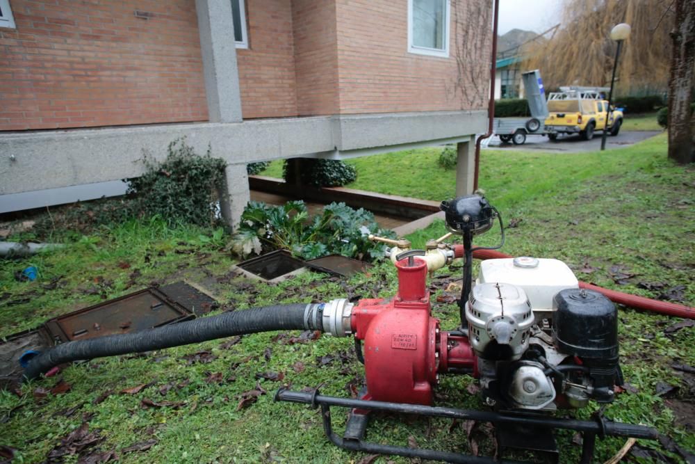 "Temporal en Asturias: El hospital de Arriondas, d