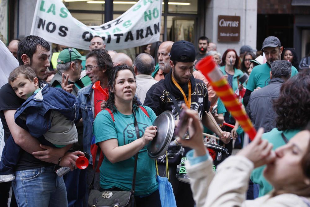 Cassolada de la PAH contra el PP