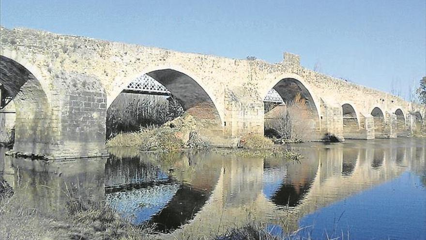 Buscan fondos para la rehabilitación del puente de Gévora