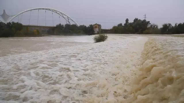 El río Guadalquivir aumenta su caudal tras las lluvias por la borrasca Claudia