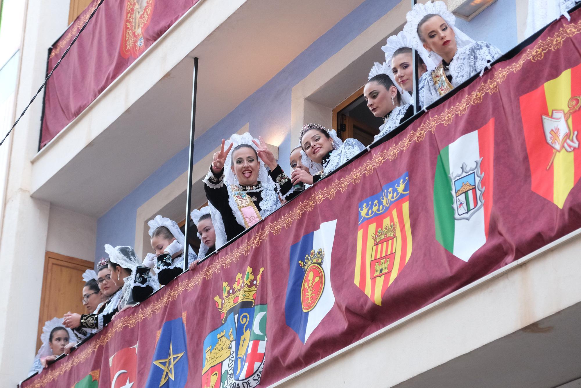 Así ha sido La Entrada en la vuelta de las fiestas de Moros y Cristianos de Sax