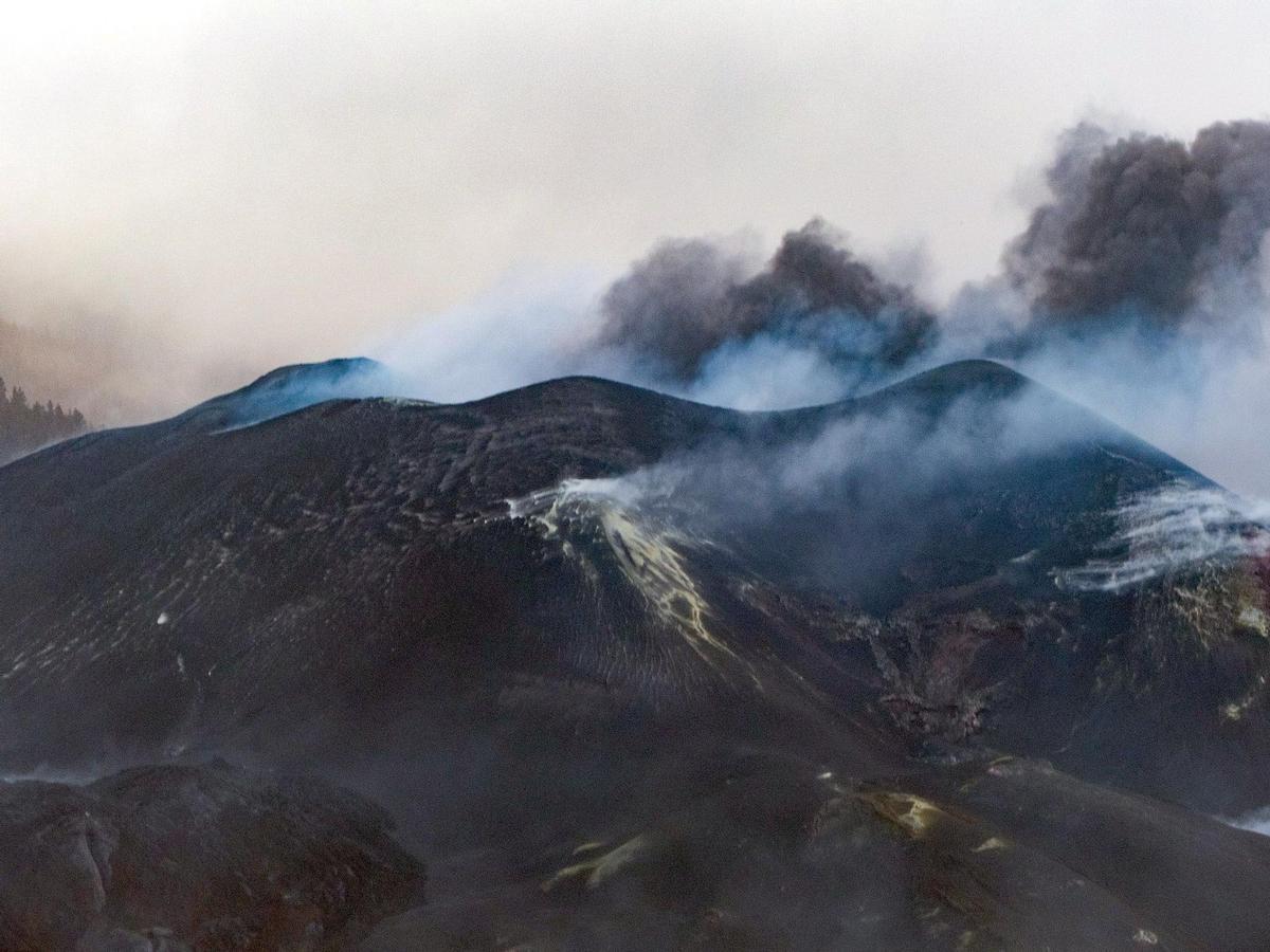 El volcà de La Palma, lluny de l’estabilització i la fase final