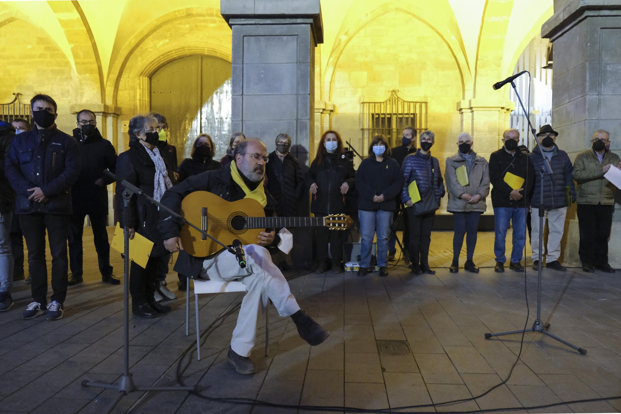 Concentració a Manresa per demanar la pau a Ucraïna