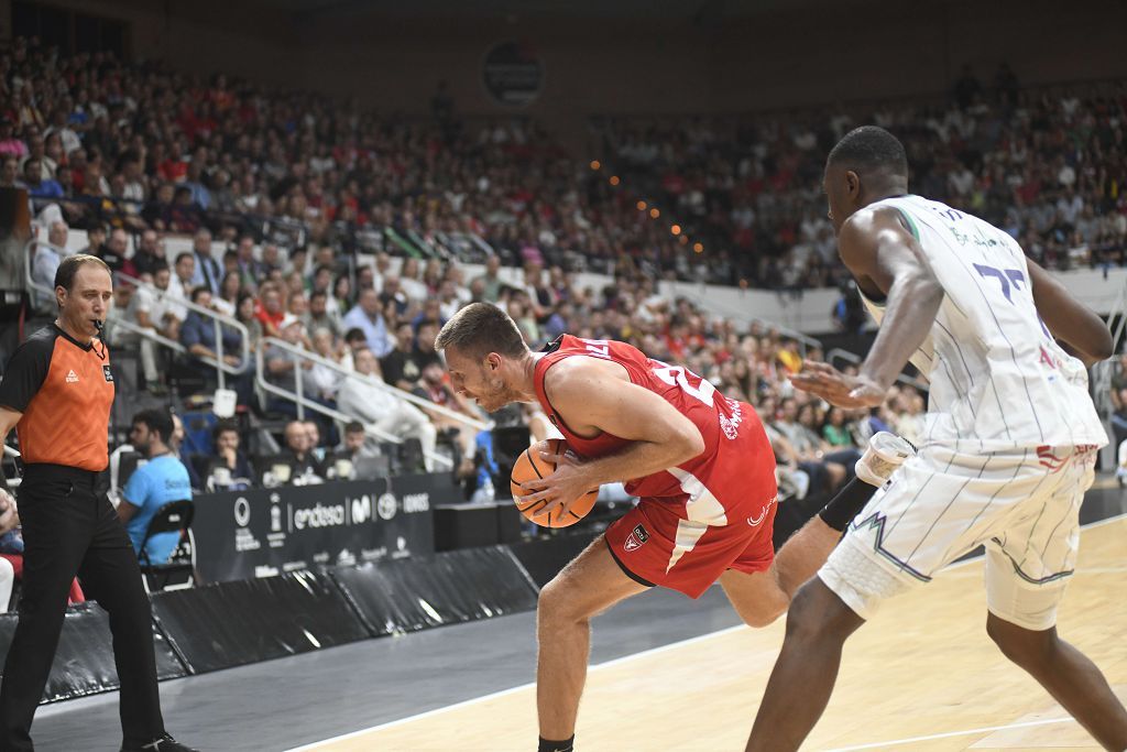 Todas las imágenes de la semifinal de la Supecopa entre el UCAM Murcia y el Unicaja