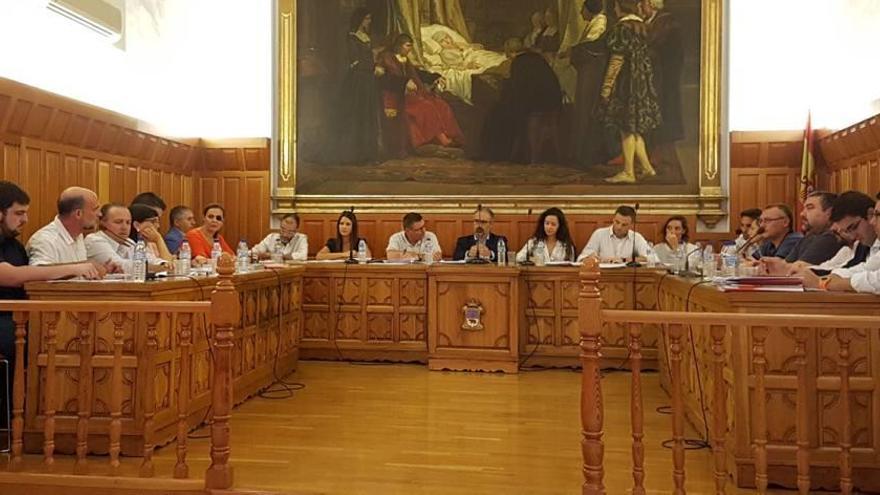 El pleno de Caravaca aprobó la comsión de investigación.