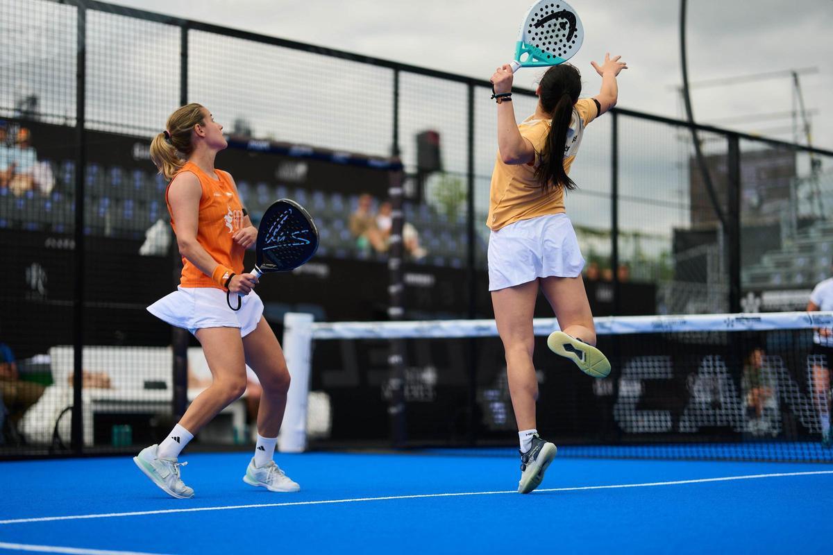 Ari y Andrea debutan este viernes en Miami