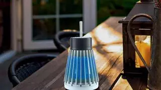 Esta lámpara decorativa es capaz de matar los mosquitos que entren en tu casa