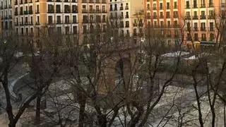 Los vecinos, contra la remodelación del Dos de Mayo: "Es la única plaza del barrio que sigue funcionando como tal"