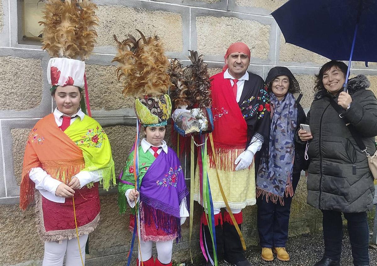 Dos Bonitas disfrutando en su territorio histórico, en Sande Cartelle.