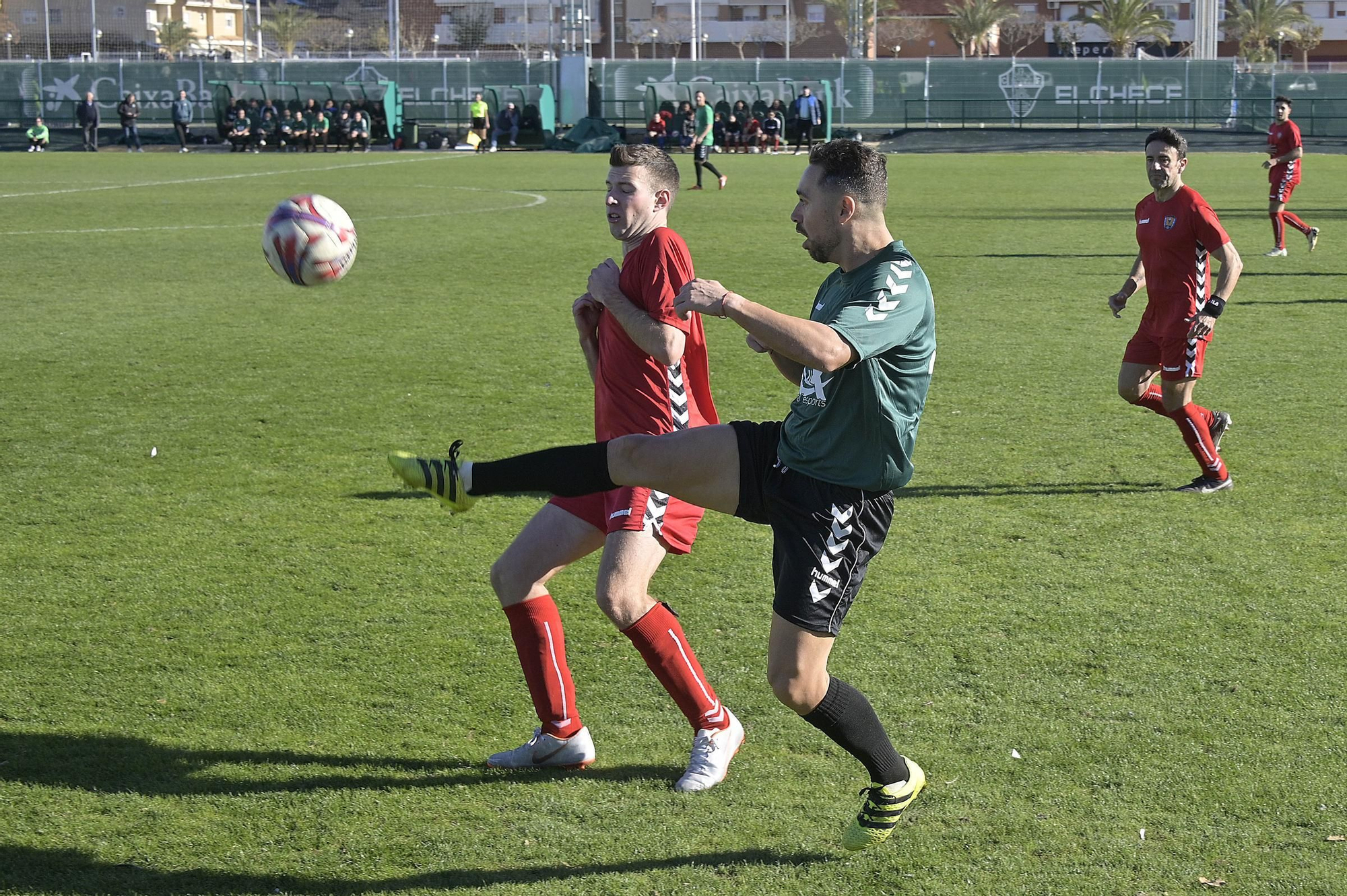 Partido de futbol benefico populares informadores