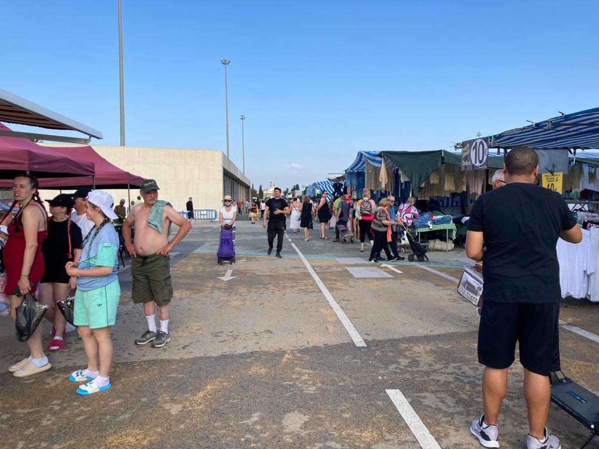 Mercadillo de este viernes 9 de junio en Torreieja