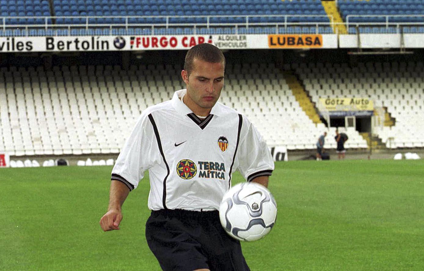 Rubén Baraja. Un jugador de leyenda que regresa al Valencia como entrenador