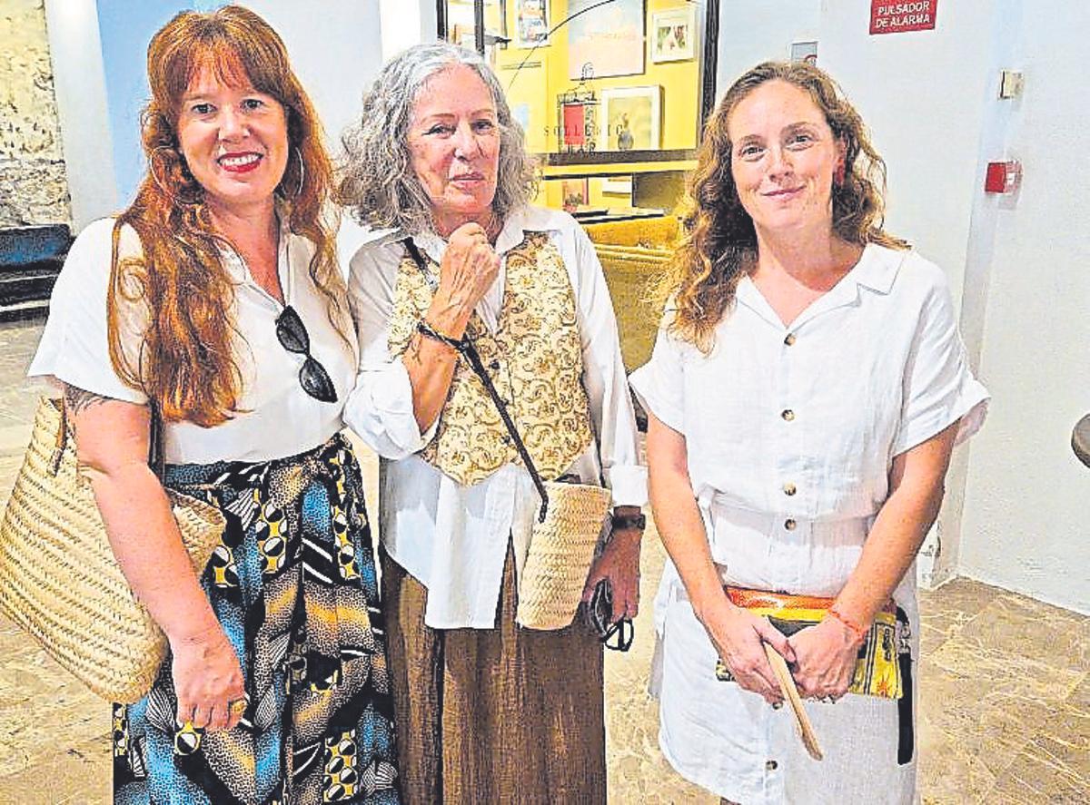 Magda Albis, Danielle Dupont y Jackie Herbst.