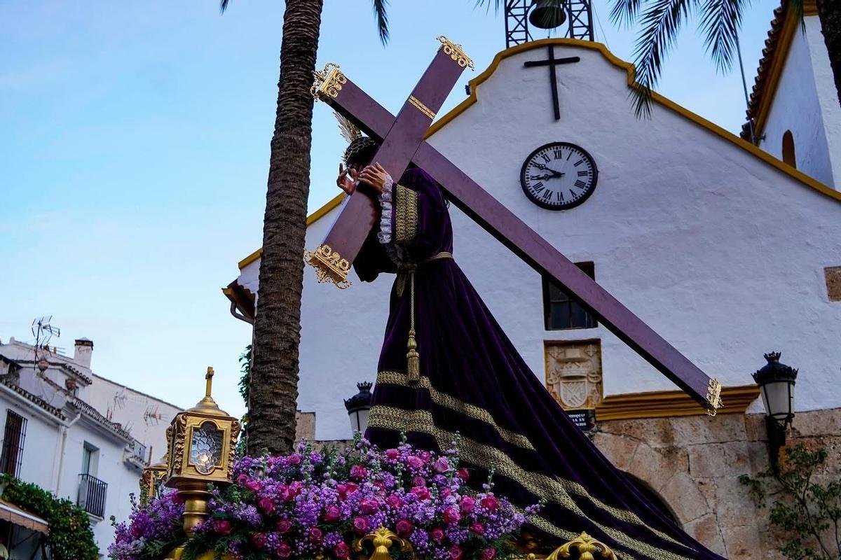 el Nazareno y la virgen de los Dolores salen en la Semana Santa de Ojén