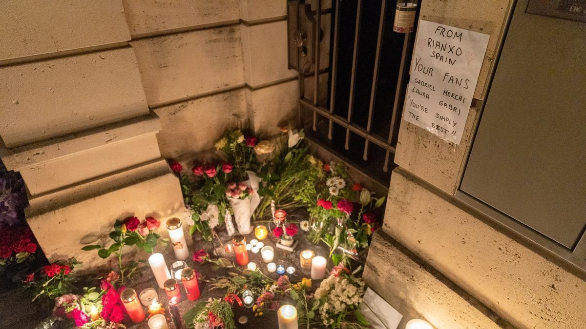 Dedicatoria de los fans de Rianxo a Tina Turner en su casa de Suiza.