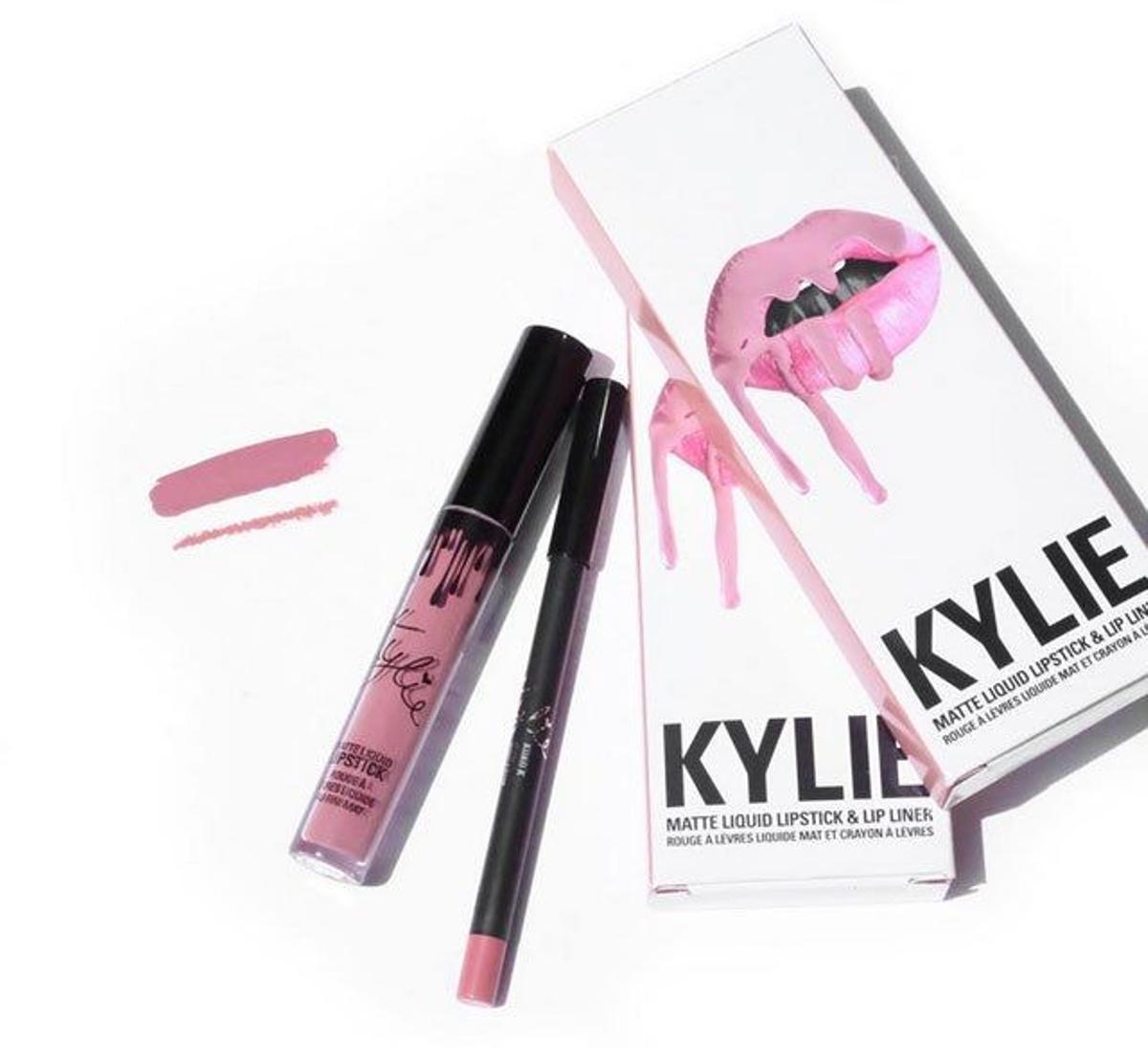 3.Kylie Jenner Cosmetics