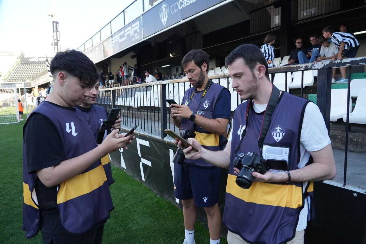 ¡Las mejores imágenes de la celebración del ascenso a Segunda Federación del Castellón B!