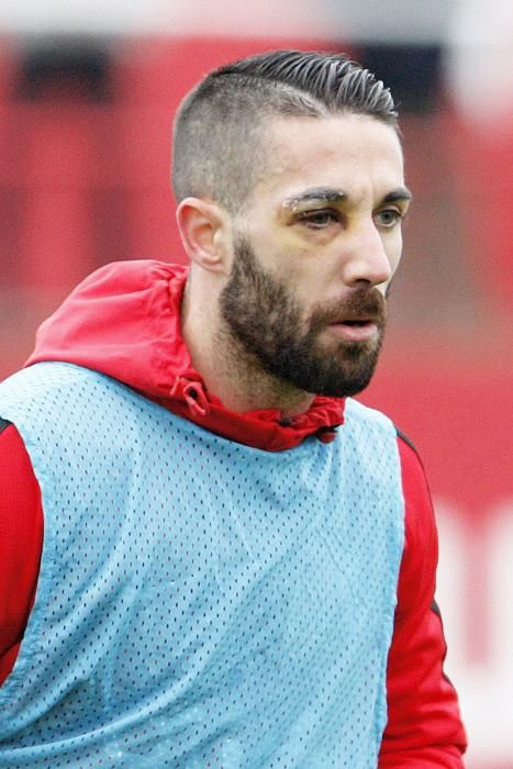 Rubi dirige su primer entrenamiento como técnico del Sporting