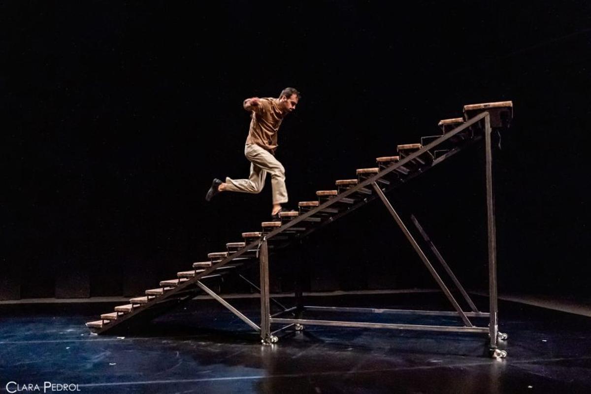 Akri, espectacle de circ.