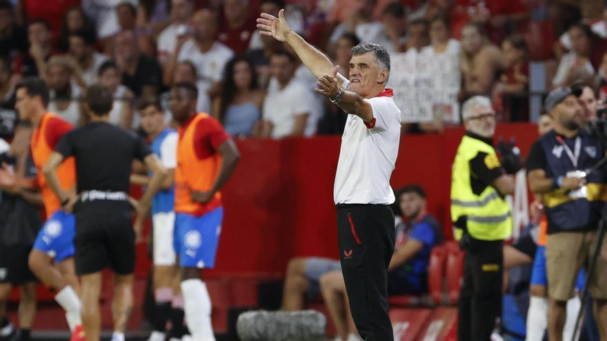 Sevilla-Las Palmas (domingo - 18:30 horas).