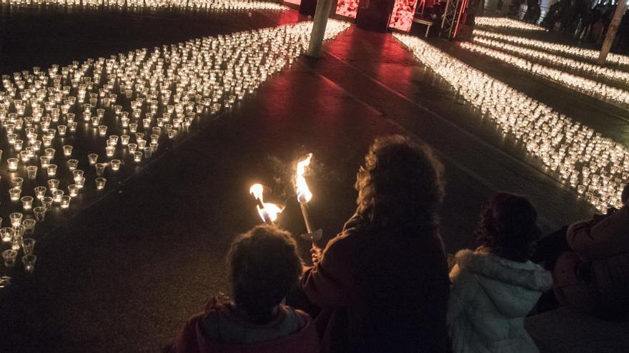 Imatge de l&#039;encesa d&#039;espelmes de l&#039;any passat