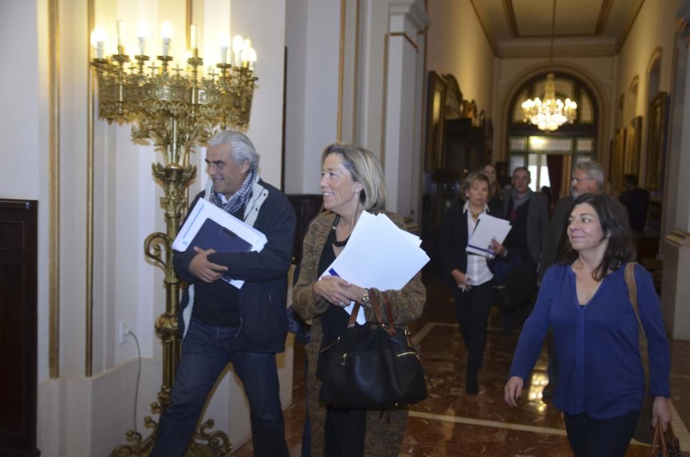 Pleno en el Ayuntamiento de A Coruña (12/12/16)