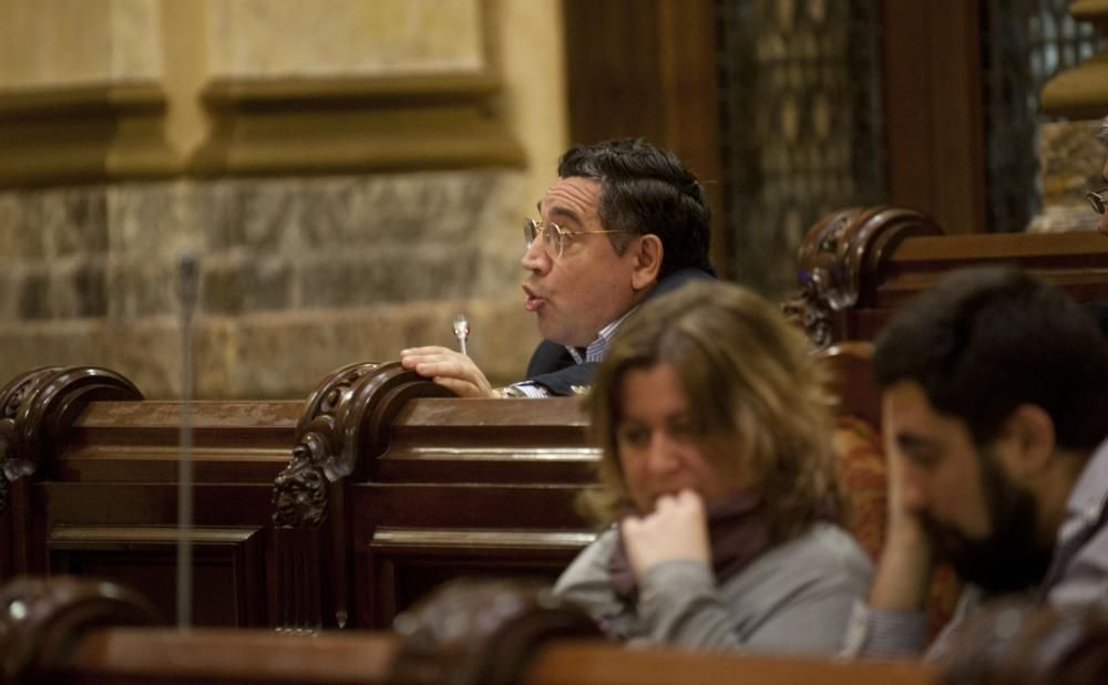 El pleno de A Coruña aprueba el Presupuesto 2016