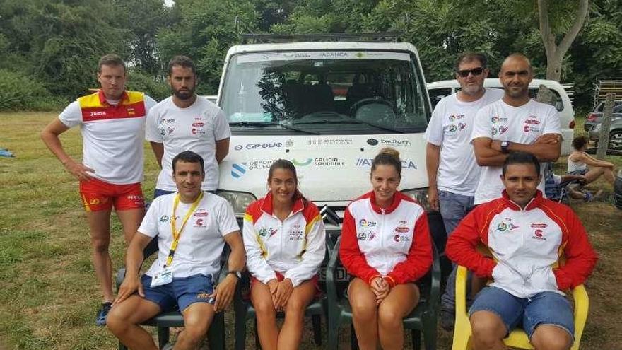 Integrantes de la expedición que el Breogán desplaza a Alemania.