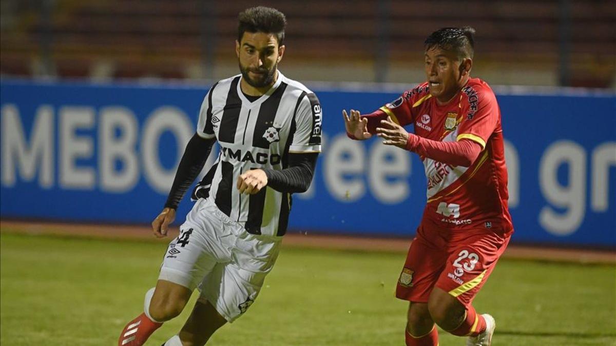 Sport Huancay y Montevideo Wanderers empataron en Perú