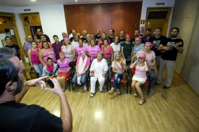 ASOCIACION CONTRA EL CANCER DE MAMA Y LA TROVA