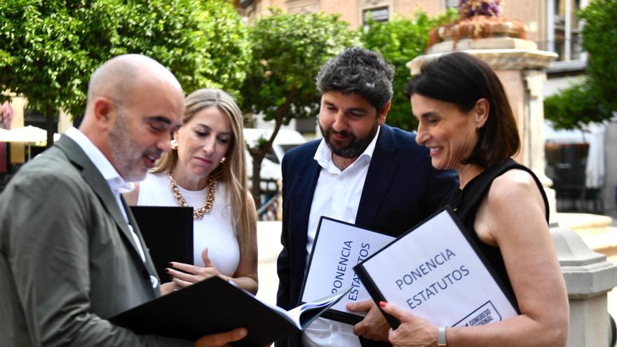 Ponencia de Estatutos del PP: &quot;Transparencia, control interno y rendición de cuentas&quot; ante un PSOE &quot;corrupto&quot;