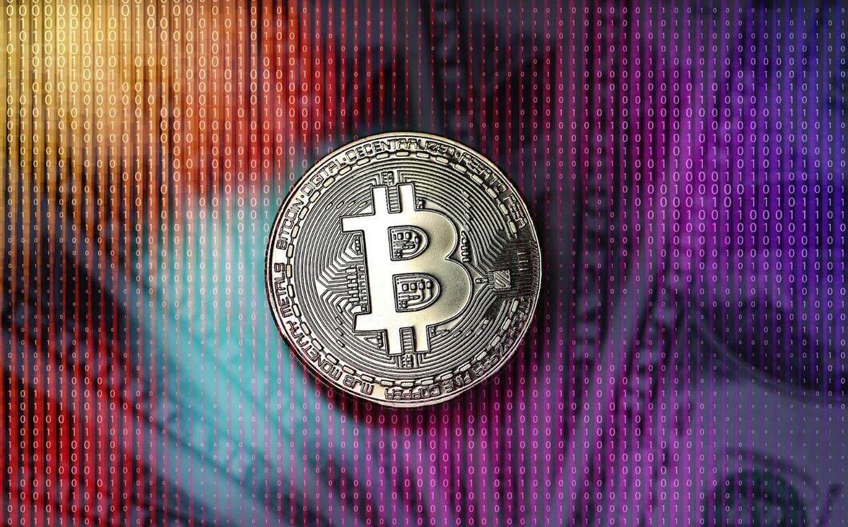 SUBIDA BITCOIN: El Bitcoin supera los 42.000 dólares y escala a niveles  previos al criptoinvierno de 2022