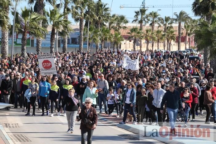 Los Alcázares se echa a la calle para exigir soluciones a las inundaciones