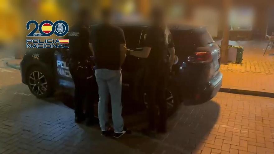 Arrestado un hombre de 64 años con casi un kilo de speed en Alicante