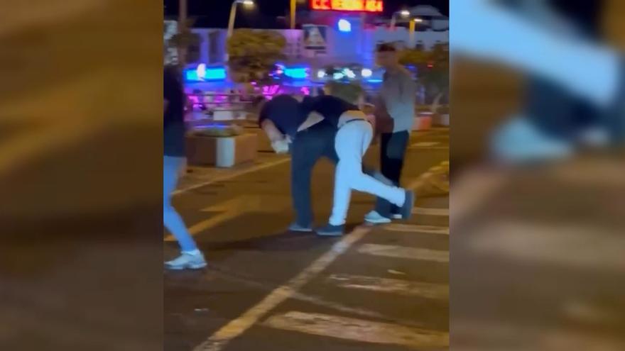 La WWE llega a Las Verónicas: una llave de lucha libre en otra pelea en el sur de Tenerife