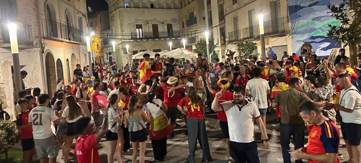 Épila vibró con el triunfo de España ante Argentina en la final del Mundial de fútbol. | SERVICIO ESPECIAL