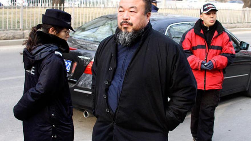 Deixen en llibertat sota fiança l&#039;artista i dissident Ai Weiwei