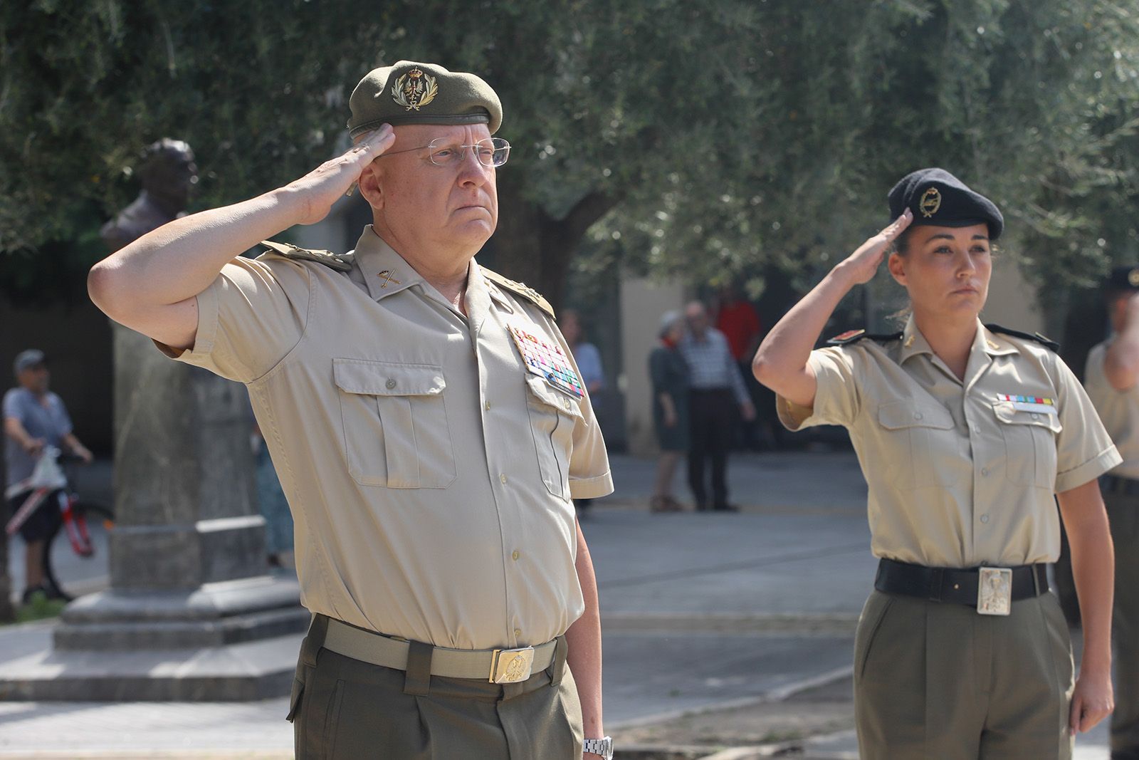 Honor a Rafael Carbonell y los caídos