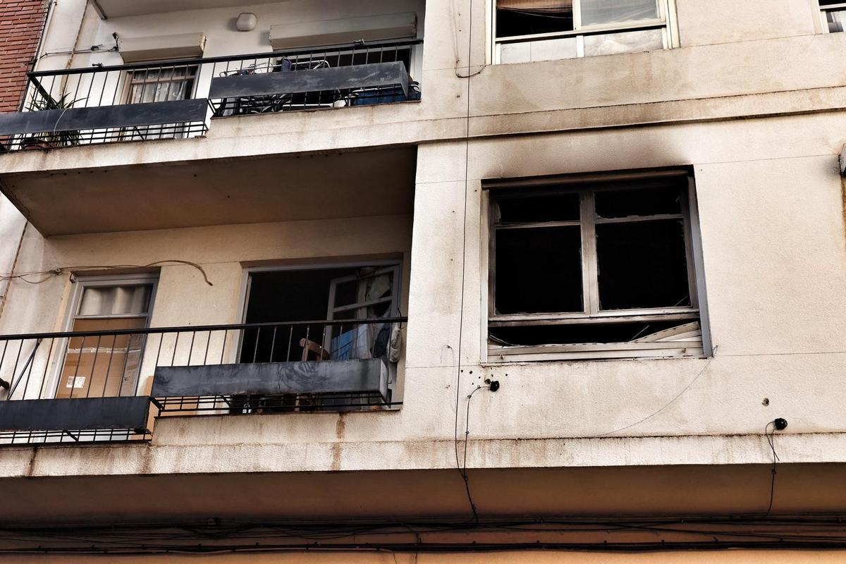 La casa incendiada en Alicante.
