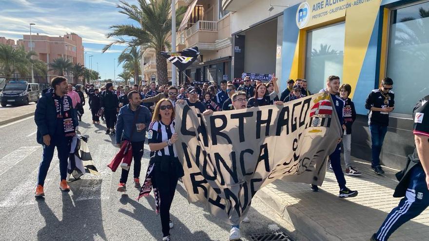 Aficionados del Cartagena en Elche