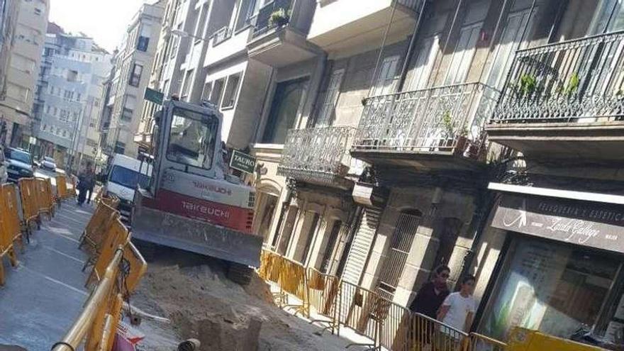 Obras en la calle Concepción Arenal. // S.A.