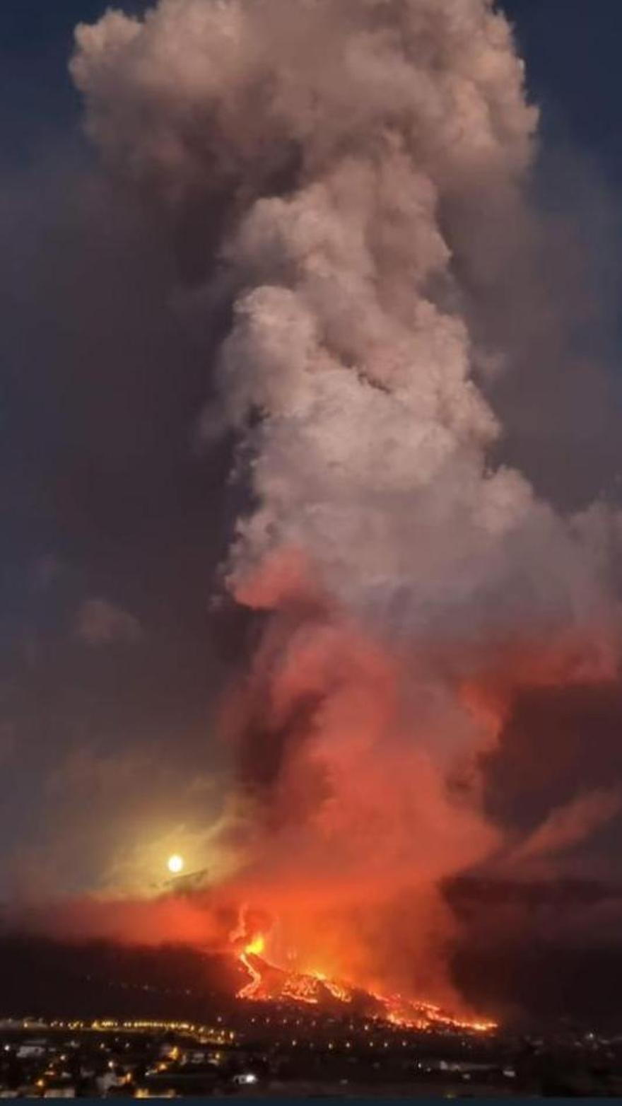 Erupción volcánica en La Palma | La lava se acerca lentamente al mar