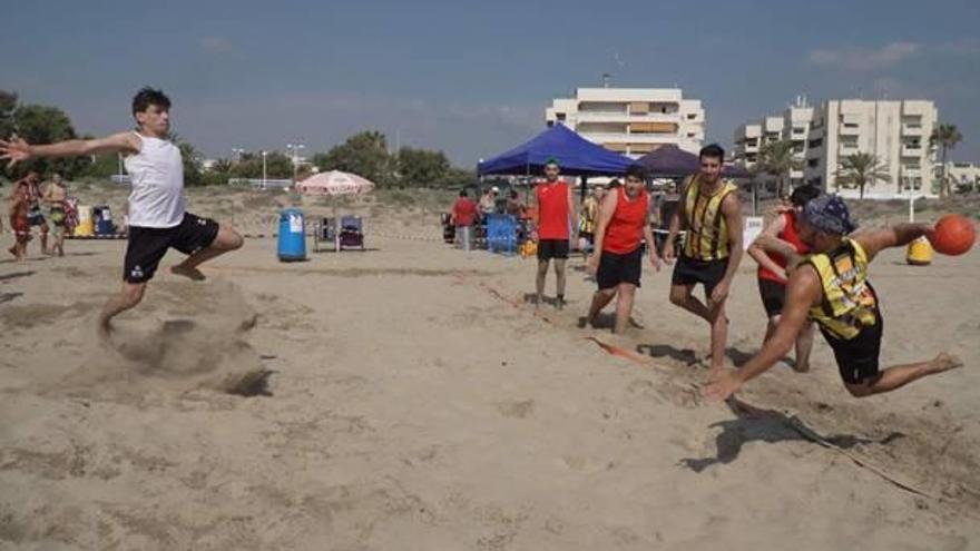 Una de las imágenes que dejó el torneo de balonmano.